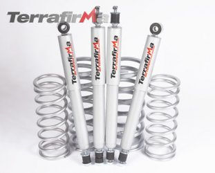 2" suspension kit medium til Land Rover Defender 90", Discovery I & Range Rover Classic fra Terrafirma